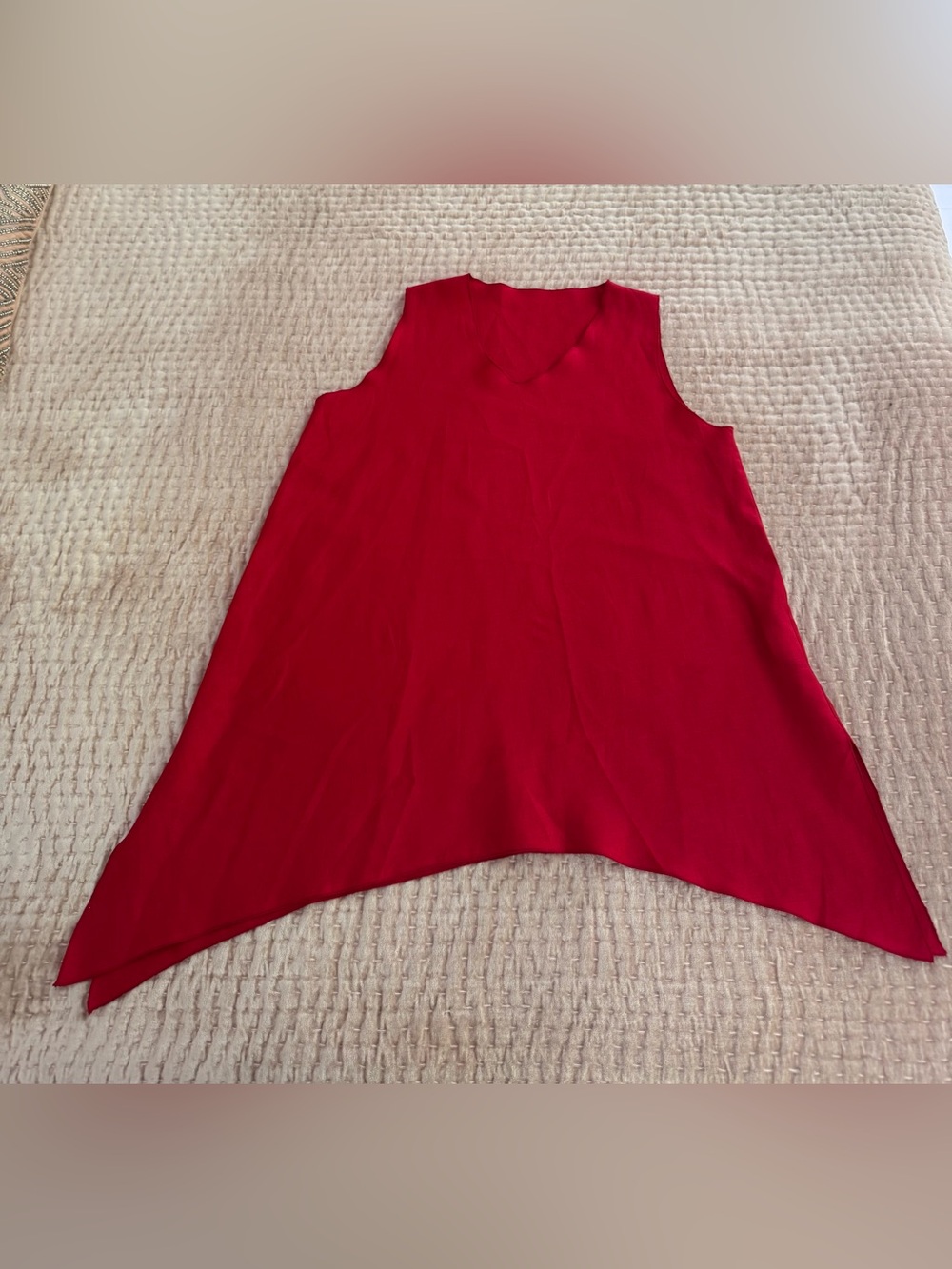 Red 100% Linen Sleeveless Asymmetric V-Neck Women’s Top by Heydari USA NEW
